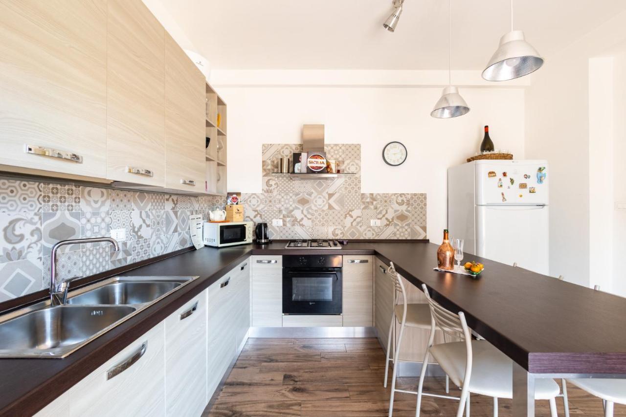 Central Suite Палермо Екстериор снимка